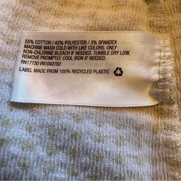 Women’s Top Size 3X White and Gold Camel Checkered Balloon Sleeves AVA &VIV - Picture 8 of 9